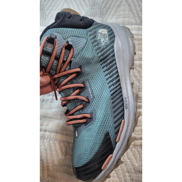 The North Face VECTIV FUTURELIGHT Mid Hiking Boots - Picture 6 of 8